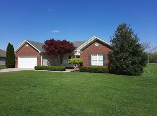 168 Shadowood Trl, Hopkinsville, KY 42240