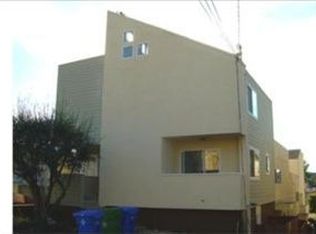 221 N Juanita Ave, Redondo Beach, CA 90277