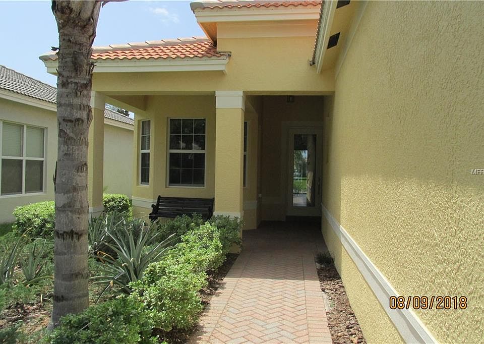 2nd image of 15817 Cobble Mill Dr