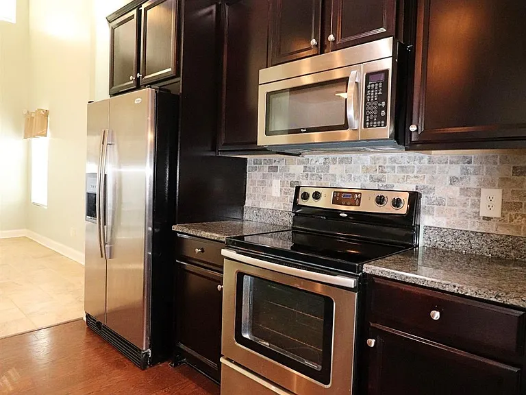 2090 Shady Pond Dr — Photo 7