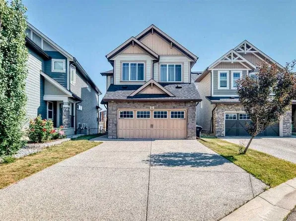 12 S Kincora Mews NW, Calgary, AB T3R 0N3