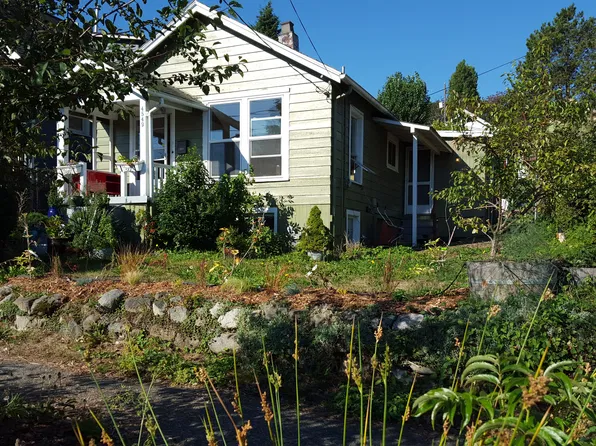 (undisclosed Address), Seattle, WA 98118