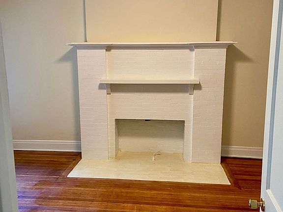4th image of 6111 Alder St APT 1A