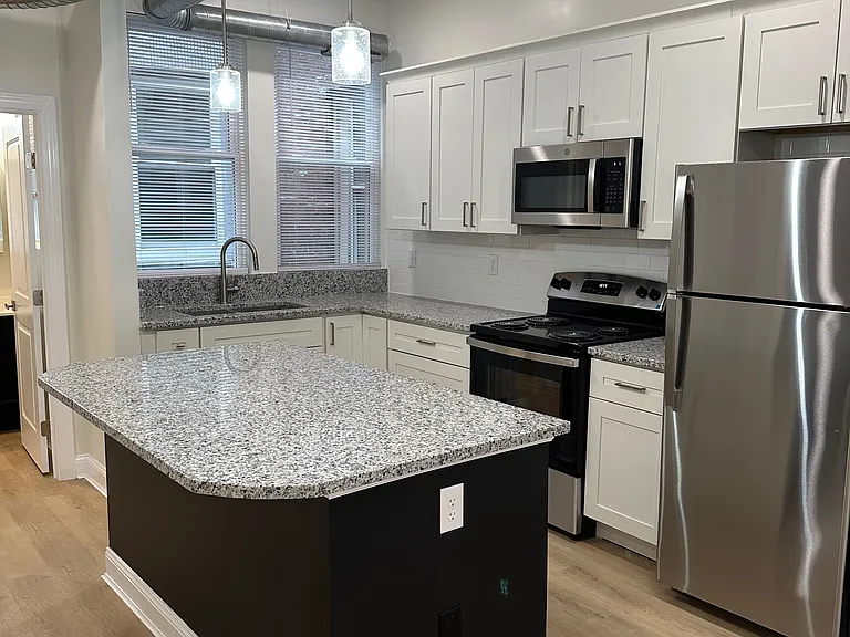 4633 Montgomery Rd #3A — Photo 5