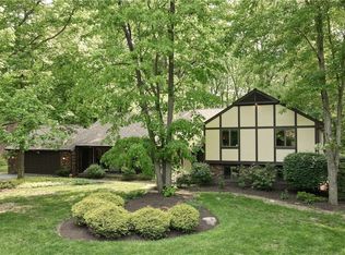 376 Cherry Hill Ln, Cortland, OH