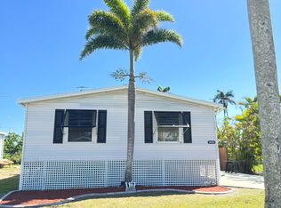 13025 Point Breeze Dr, Fort Myers, FL 33908