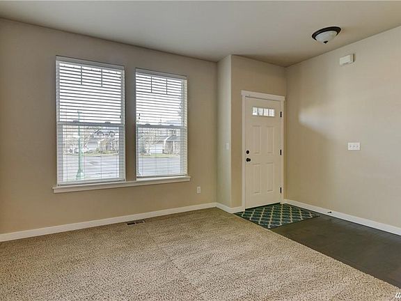 2nd image of 5215 Slate Ct SE