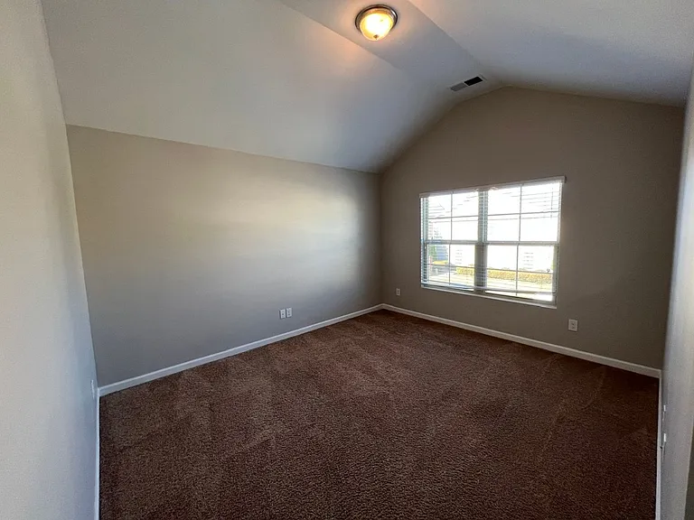 920 Brigade Loop — Photo 18