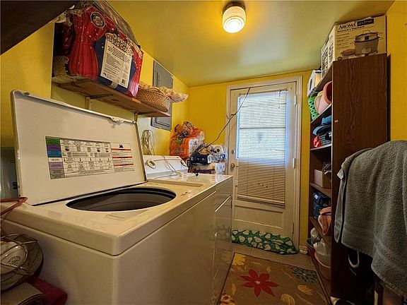 5th image of 1846 Joppa Ln