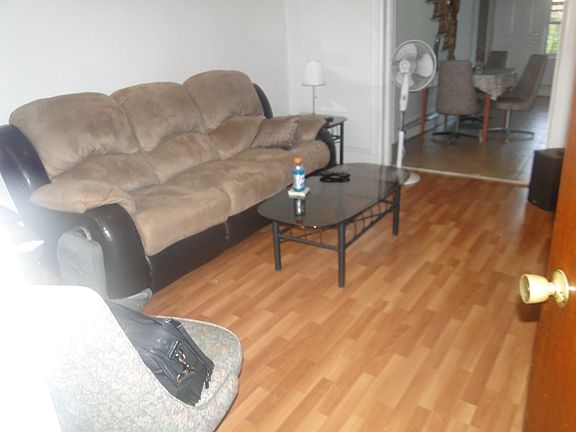 2nd image of 4000 20th Ave #1