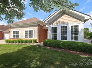 2114 N Castle Ct, Matthews, NC