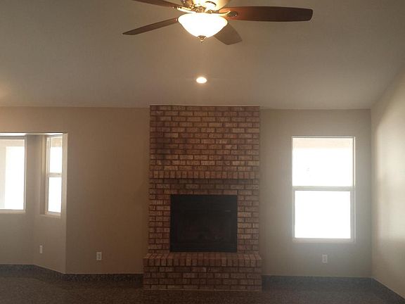 4th image of 2821 W Clearview Dr