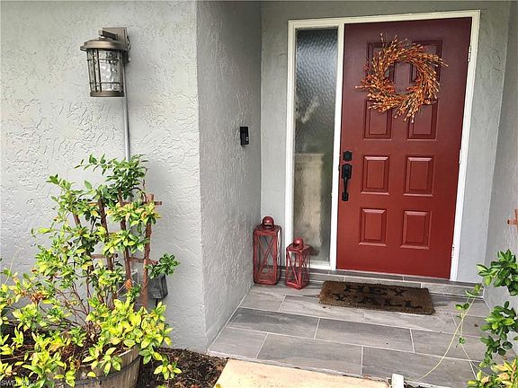 4th image of 9734 Deerfoot Dr