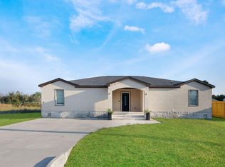 51 Road 5117, Cleveland, TX 77327