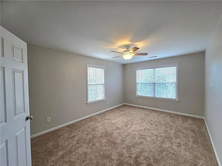 621 Roxtree Ct — Photo 14
