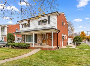 1704 Highview St, Dearborn, MI 48128