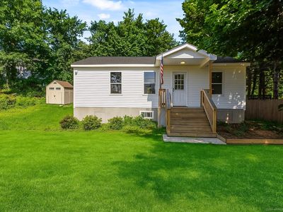 10 Deerfield Road, New Fairfield, CT, 06812