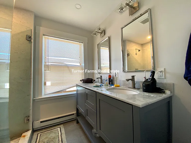 14 Renfrew St — Photo 24