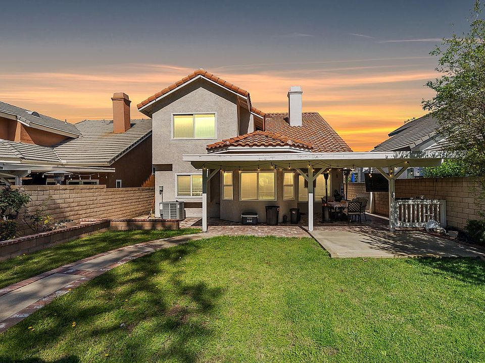 1st image of 3099 Oakview Ln
