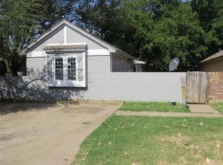 11223 Golden Triangle Cir, Fort Worth, TX 76244