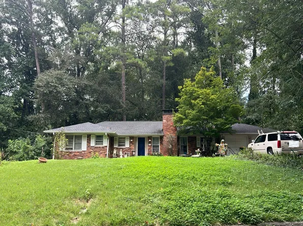 6575 Old Cabin Rd, Sandy Springs, GA 30328