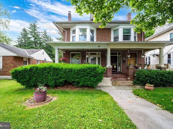 224 E Penn Ave, Wernersville, PA 19565