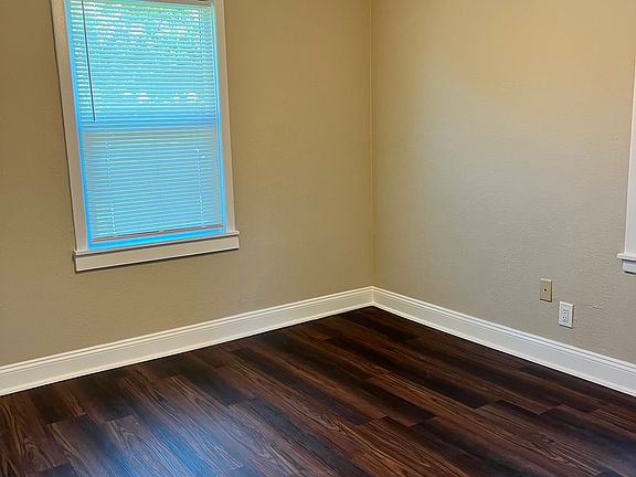 4th image of 5809 Pollard Dr