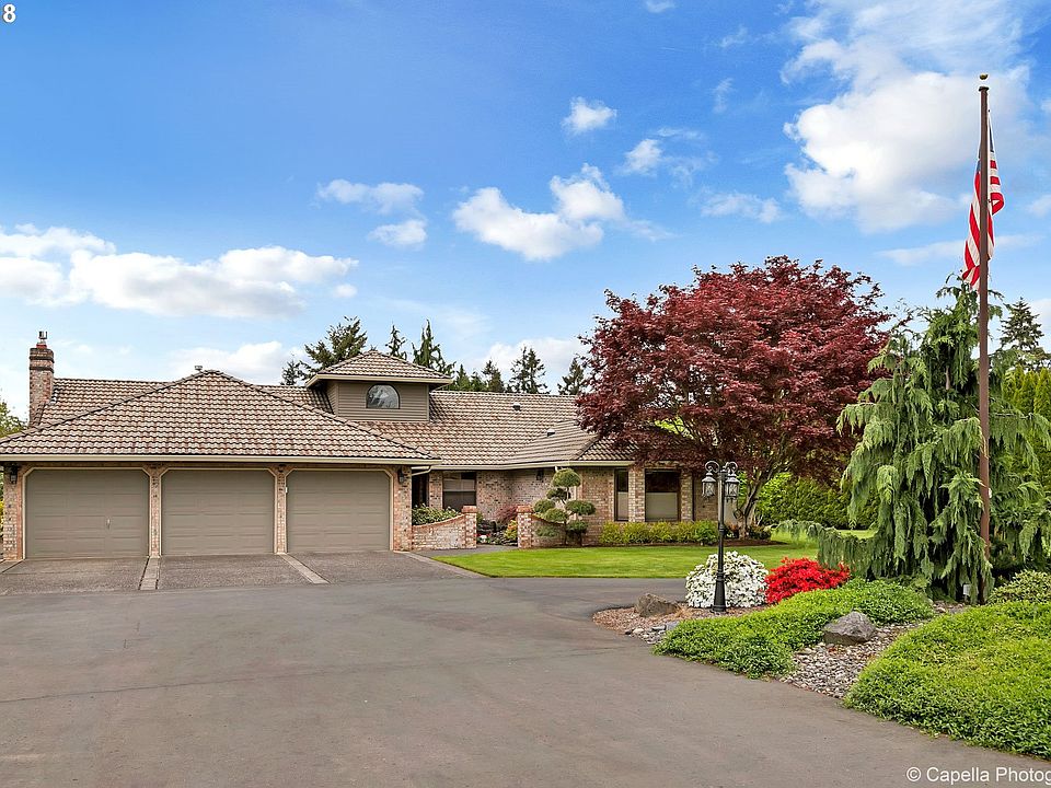 1st image of 10807 NE 90th Ct