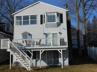 110 Shore Dr, Winchestr Ctr, CT 06098