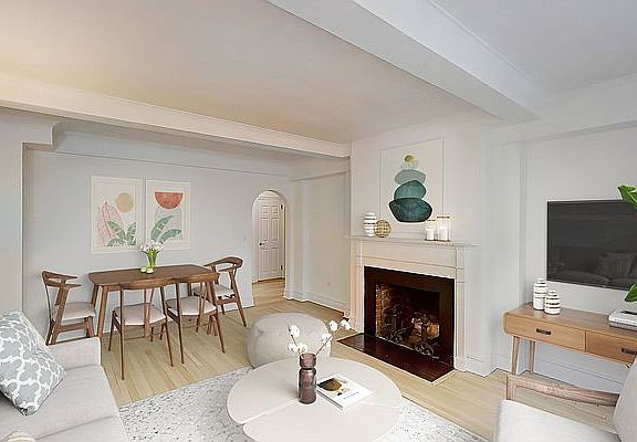 3rd image of 404 E 55th St #7E