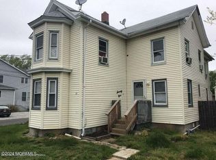 79 Compton St #A, Belford, NJ 07718