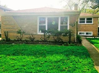 15438 University Ave, Dolton, IL 60419