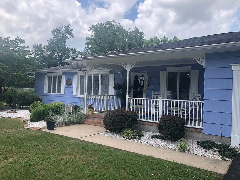 1st image of 22194 Shore Dr