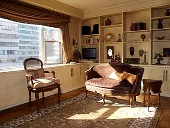 Rented by New York Private Realty Group