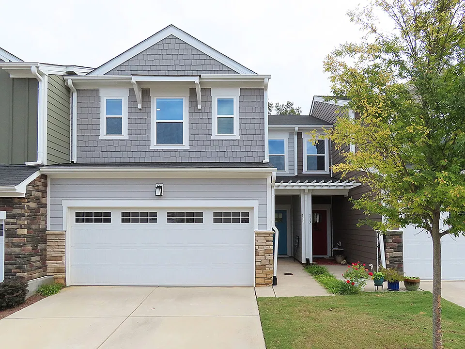 111 Golden Gate Ln