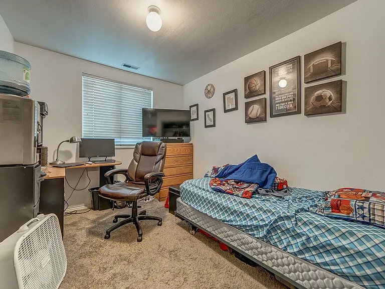850 N University Ave #200 — Photo 5