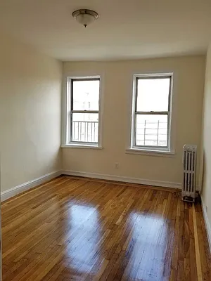 Rented by New York Residence | media 33