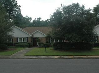 402 Stuart St, Savannah, GA 31405