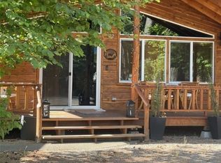 102 Fairway Dr, Packwood, WA 98361