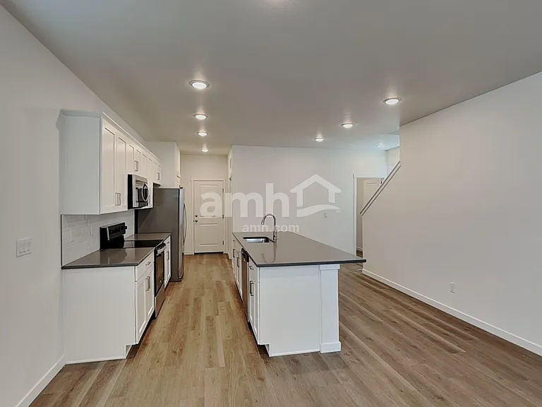 23693 E 3rd Pl — Photo 4