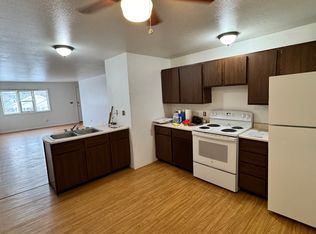 611 7th Ave N #2, Great Falls, MT 59401