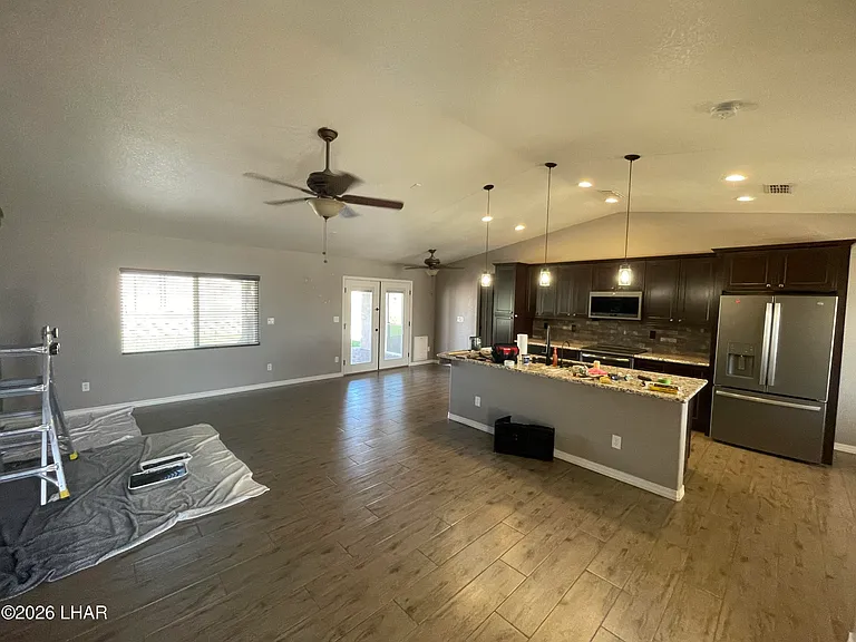 3025 Daytona Ave — Photo 7
