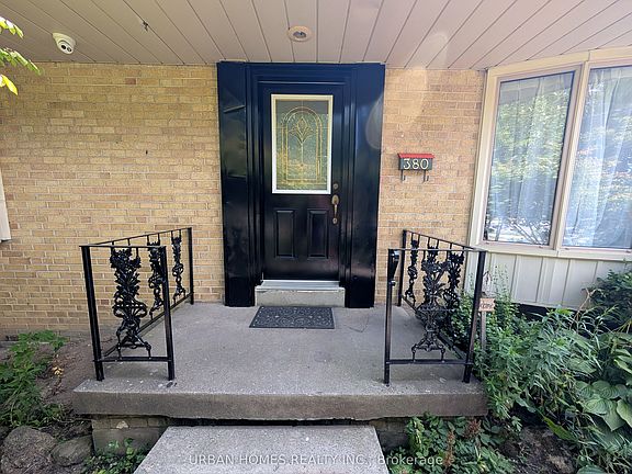 3rd image of 380 Mill St