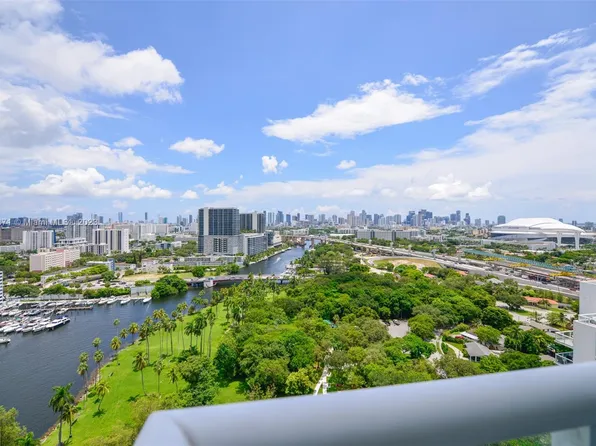 1861 NW South River Dr Unit 2509, Miami, FL 33125