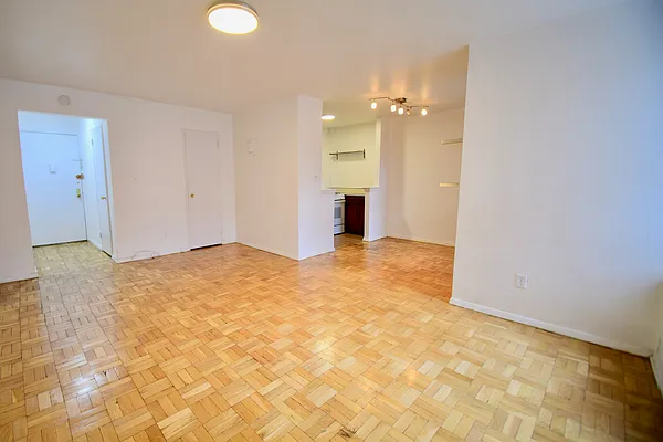 Rented by Douglas Elliman | media 6