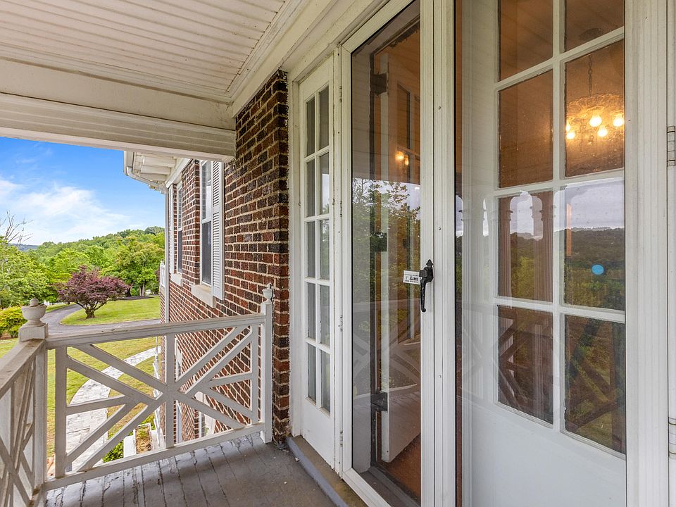 46th image of 209 Browntown Rd