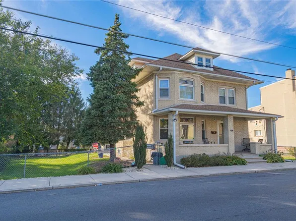 928 S Race St, Allentown, PA 18103