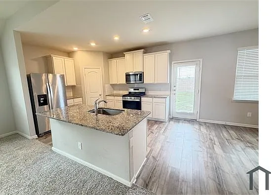 213 Aceves Ct — Photo 8
