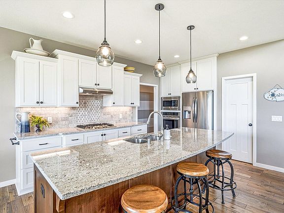4th image of 3547 Cove Point Cir NW