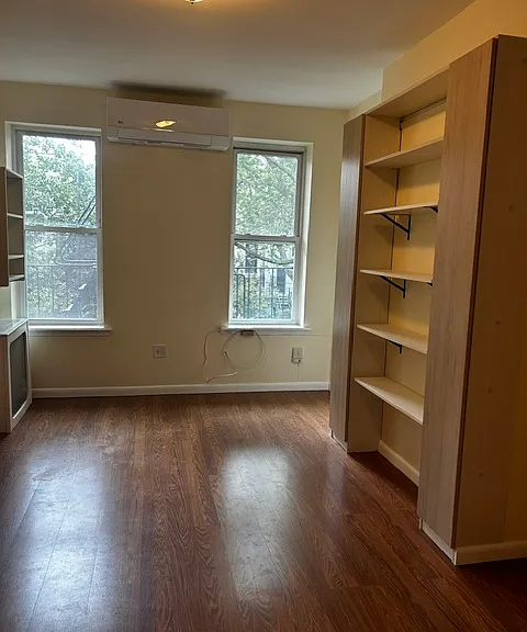 116 Saint Marks Pl #2 — Photo 7